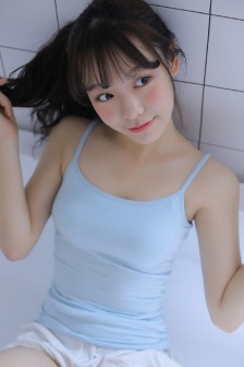免费看十八岁美女电视剧